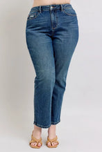 Load image into Gallery viewer, Judy Blue Full Size High Waisted Rigid Magic Non-destroy Straight Leg Jeans
