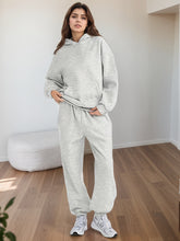 Load image into Gallery viewer, Women’s Plus Size Lounge Set – Oversized Hoodie &amp; Baggy Sweatpants
