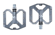 Load image into Gallery viewer, Flat Foot Ultralight Mountain Bike Pedals CNC Aluminum Alloy Sealed 3 Bearing Anti-slip Bicycle Pedals Bicycle Bike Pedals CNC Machined Platform Pedal 3 Sealed Bearings Bicycle Pedal For Adult And Youth With Non-Slip
