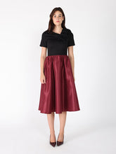 Load image into Gallery viewer, Floral Applique Satin &amp; Cotton Fabric Dress
