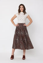 Load image into Gallery viewer, Floral Embroidery Pleated A-Line Skirt
