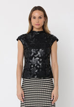 Load image into Gallery viewer, Floral Lace Detail Sleeveless Top
