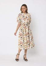 Load image into Gallery viewer, Floral print belt dress
