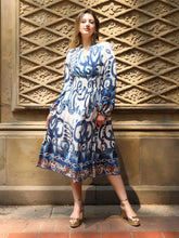 Load image into Gallery viewer, Floral print elastic waist v-neck dress
