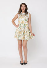 Load image into Gallery viewer, Floral Print Lace Detailed Relaxed Fit Dress
