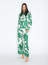 Load image into Gallery viewer, Floral Print Long Sleeve Button Up Shirt
