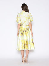 Load image into Gallery viewer, Floral Print Puff Sleeve Round Neck Shirt
