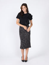 Load image into Gallery viewer, Floral Short Sleeve Round Neck T-shirt

