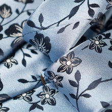 Load image into Gallery viewer, Silvio - Silk Jacquard Tie - Sky Blue
