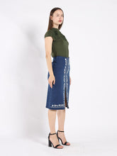 Load image into Gallery viewer, Flower Applique Mock Neck Cap Sleeve Top
