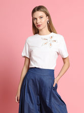 Load image into Gallery viewer, Flower cut out Solid Color T-Shirt
