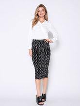 Load image into Gallery viewer, Flower Embroidered Midi Bodycon Pencil Skirt
