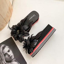 Load image into Gallery viewer, Flowers Slippers Summer Flip Flops Womans Platform Shoes Slide Heel Thick Beach Shower Slippers Quick Drying Pool Slides Beach Sandals Open Toe Indoor House Slippers
