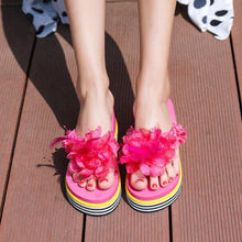 Load image into Gallery viewer, Flowers Slippers Summer Flip Flops Womans Platform Shoes Slide Heel Thick Beach Shower Slippers Quick Drying Pool Slides Beach Sandals Open Toe Indoor House Slippers
