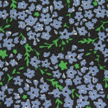 Load image into Gallery viewer, Flynn Floral Boys Tie
