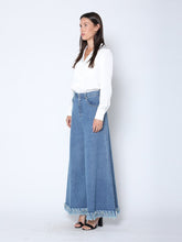 Load image into Gallery viewer, Frayed Raw Hem Wide Leg Slouchy Denim Pants
