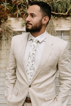 Load image into Gallery viewer, French Floral Men's Tie
