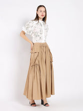 Load image into Gallery viewer, Front Body Floral Fabric Work Caller Top
