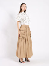 Load image into Gallery viewer, Front Body Floral Fabric Work Caller Top
