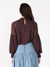 Load image into Gallery viewer, Front ruffle detailed balloon sleeve dot print
