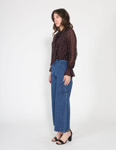 Load image into Gallery viewer, Front Tie Long Sleeve Dot Print Top
