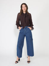 Load image into Gallery viewer, Front Tie Long Sleeve Dot Print Top
