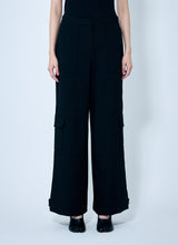 Load image into Gallery viewer, Ganni Women Solid Twill Suiting Cargo Pants
