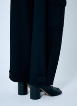 Load image into Gallery viewer, Ganni Women Solid Twill Suiting Cargo Pants
