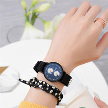 Load image into Gallery viewer, Girls Small Elegant Wrist Watch Women Fashion Nylon Strap Dress Quartz Watch Simple Wild Girlfriends Couple Watch Analog Quartz Watches With Nylon Strap Nylon Band Wristwatch
