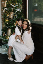 Load image into Gallery viewer, Gold Velvet Knotted Headband
