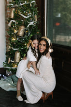 Load image into Gallery viewer, Gold Velvet Darling Hair Bow
