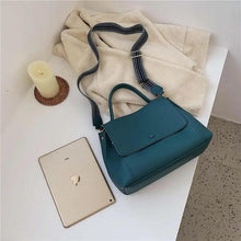 Load image into Gallery viewer, Gorgeous Bags Large Capacity Handbags For Women PU Shoulder Messenger  Elegant Handbags For Female
