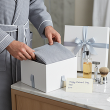 Load image into Gallery viewer, Premium Waffle Piping Robe for Men
