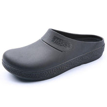 Load image into Gallery viewer, High Quality Non-slip Waterproof Kitchen Chef Shoes Master Cook Hotel Restaurant Work Shoes Slippers Flat Sandals Safety Working Shoes For Kitchen Garden Bathroom
