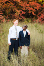 Load image into Gallery viewer, Huntsville Floral Boys Tie
