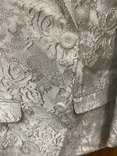 Load image into Gallery viewer, Luxury Silvery White Floral Print 2-Button Modern Fit Blazer
