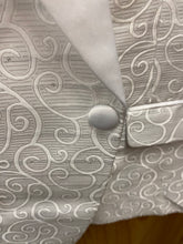 Load image into Gallery viewer, Luxury White Brocade Print 1-Button Modern Fit Blazer
