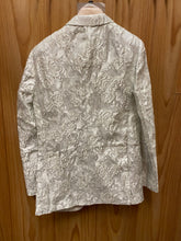 Load image into Gallery viewer, Luxury Silvery White Floral Print 2-Button Modern Fit Blazer
