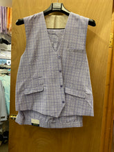 Load image into Gallery viewer, Studio Ferera Lavender Modern Fit 3-Piece Suit
