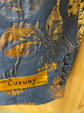 Load image into Gallery viewer, Luxury Navy Blue/Gold Floral 2-Piece Modern Fit Suit
