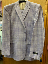 Load image into Gallery viewer, Studio Ferera Lavender Modern Fit 3-Piece Suit

