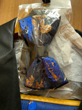 Load image into Gallery viewer, Luxury Royal Blue/Gold Floral 2-Piece Modern Fit Suit
