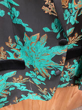 Load image into Gallery viewer, Luxury Green/Black/Gold Floral 2-Piece Modern Fit Suit

