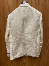 Load image into Gallery viewer, Cielo Off-white Double Breasted Blazer
