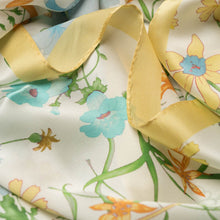 Load image into Gallery viewer, Primavera - Long Silk Scarf - Yellow
