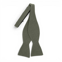 Load image into Gallery viewer, Ivy - Men's Self-tie Bow Tie
