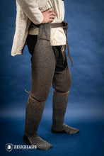 Load image into Gallery viewer, Chainmail Chausses Flatring Riveted 6mm Steel Oiled
