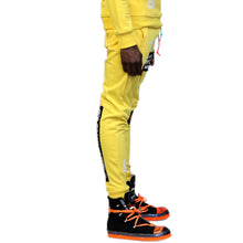 Load image into Gallery viewer, GIALLO Solid Jogger Pants
