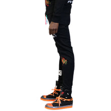 Load image into Gallery viewer, NERO Solid Jogger Pants
