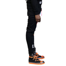 Load image into Gallery viewer, NERO Solid Jogger Pants
